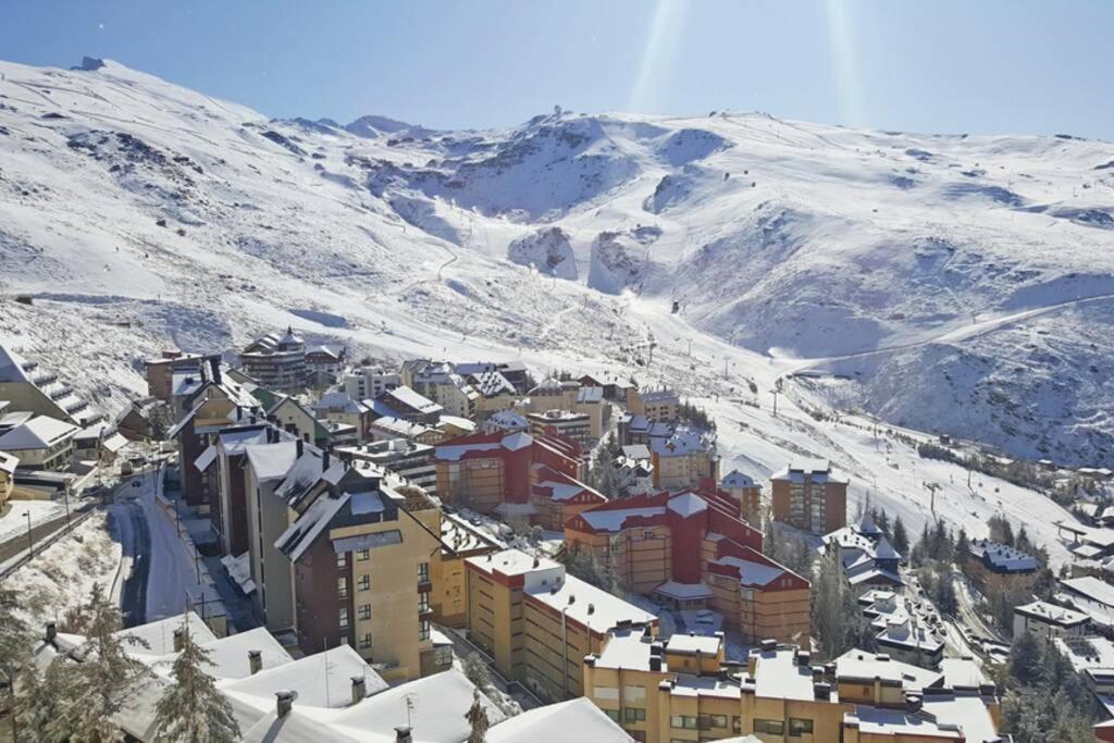 Duplex Acogedor Con Vistas Y Garaje Opcional Lägenhet Sierra Nevada Exteriör bild